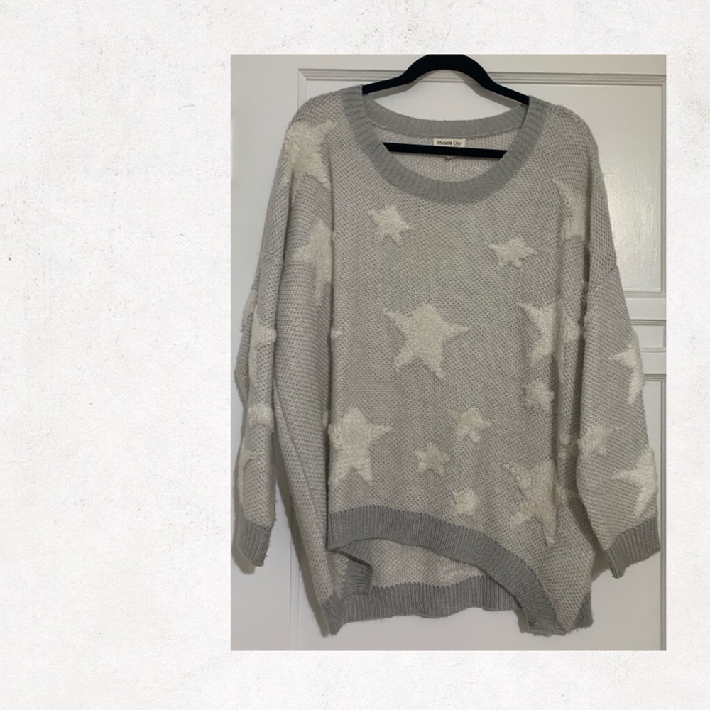 Oversized Grey Sweater with Stars size S/M